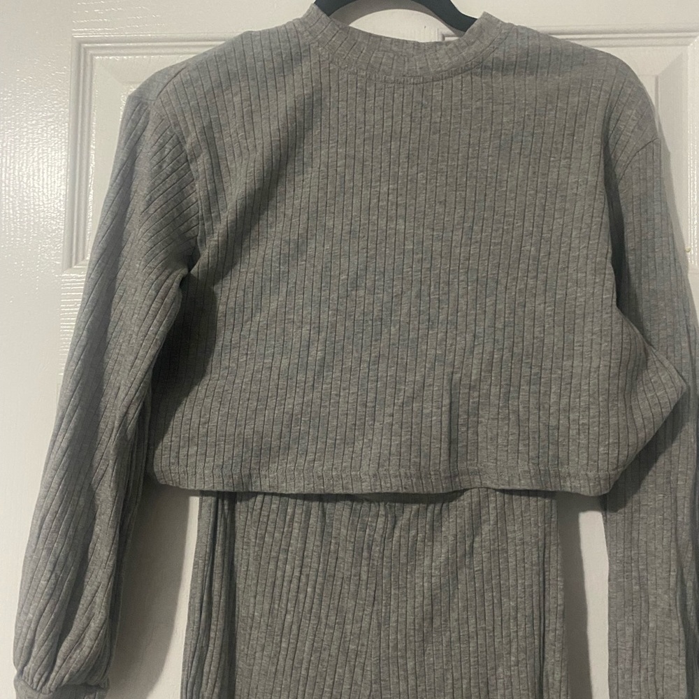 2 piece gray outfit